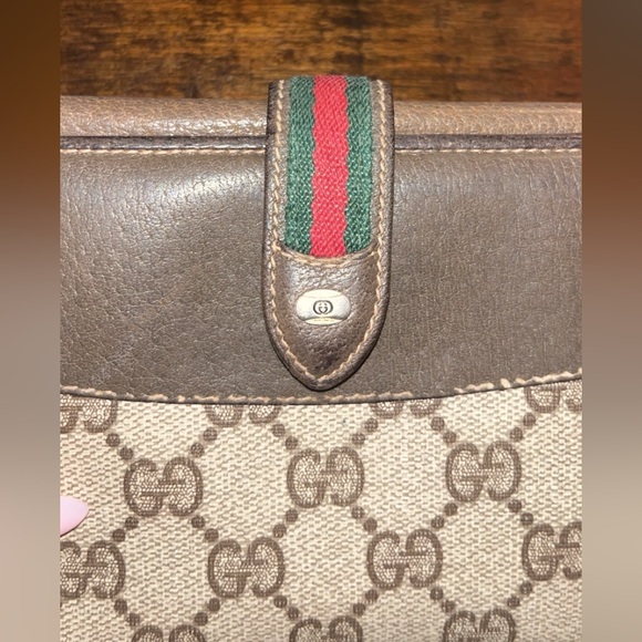vintage gucci wallet - Picture 2 of 8